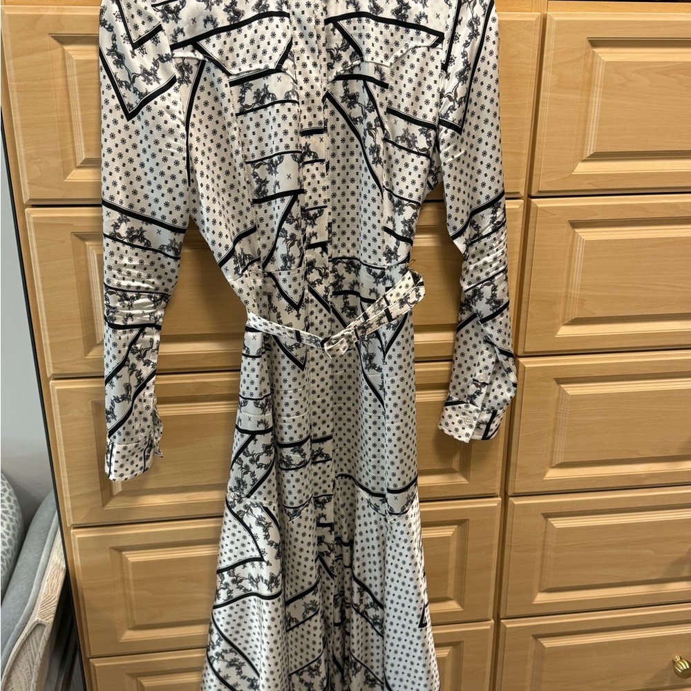 Chic Black and White Patterned Dress